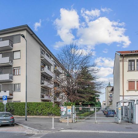 Rog27-Large Apartment With Transport Close To Home- Milano Eksteriør bilde